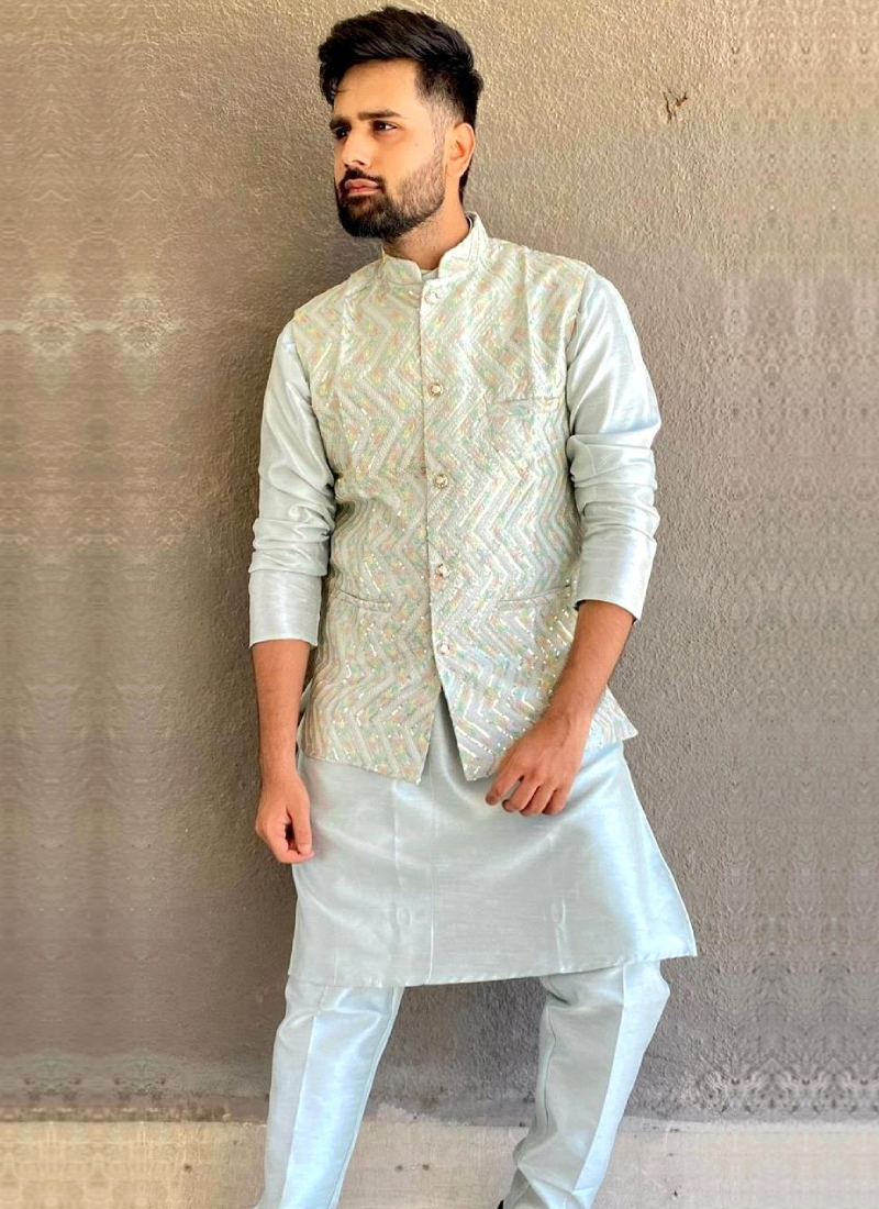 Koti dress man hot sale