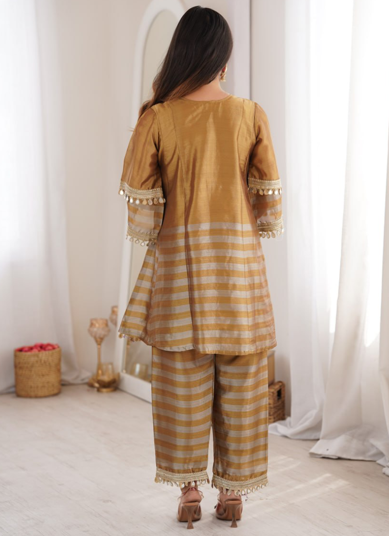 Designer Real Mirror Work Two Shaded Kurta Set With Batwa Potli
