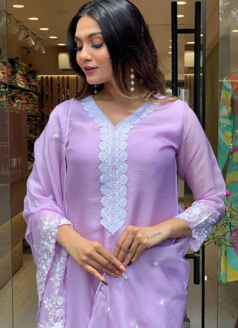 Floral Embroidered Lavender Georgette Kurti Bottom With Dupatta Set