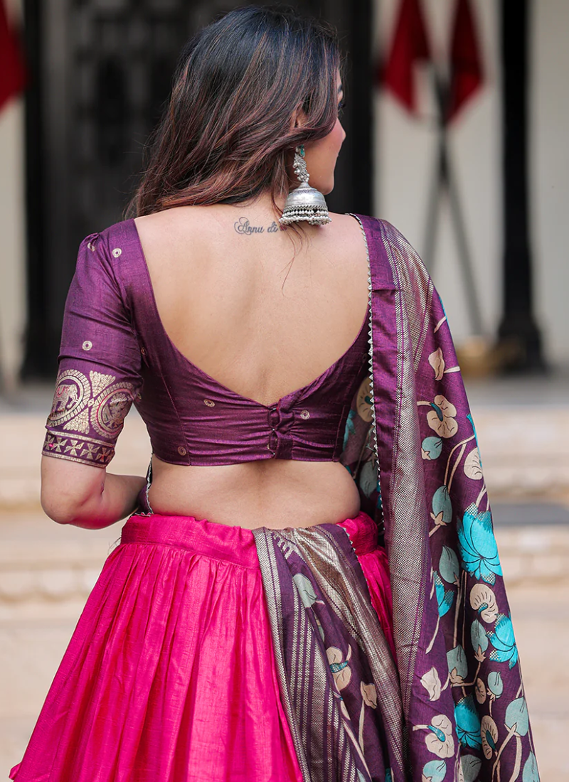 Latest 75 Types of Blouse Back Designs for Sarees and Lehenga (2022) - Tips  and Beauty | Trendy blouse designs, Stylish blouse design, Fashion blouse  design