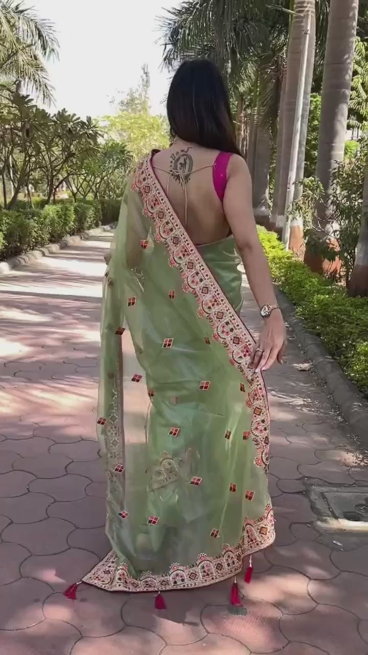 Multi Thread Work Pista Green Net Saree With Pink Blouse For Party