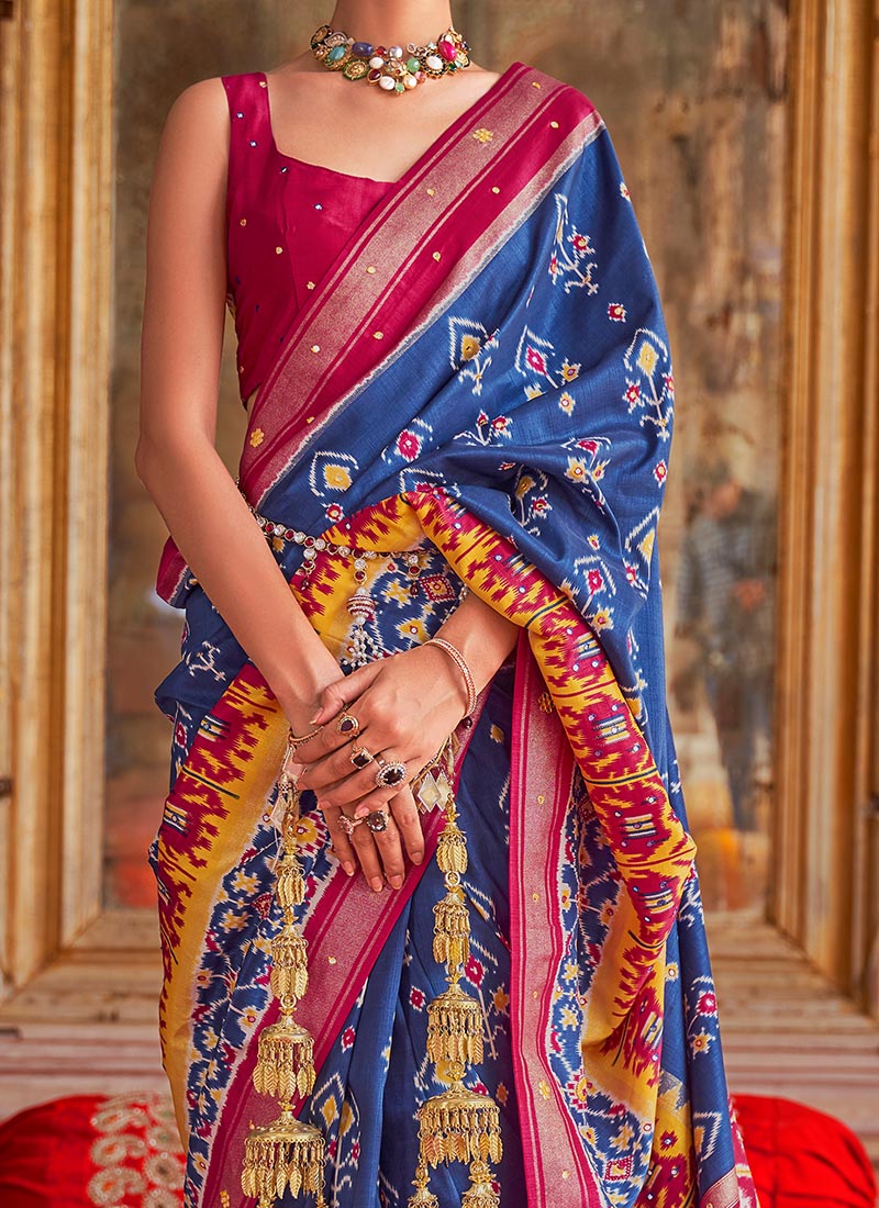 Multi Colour Patola Silk Fabric Weaving Saree.